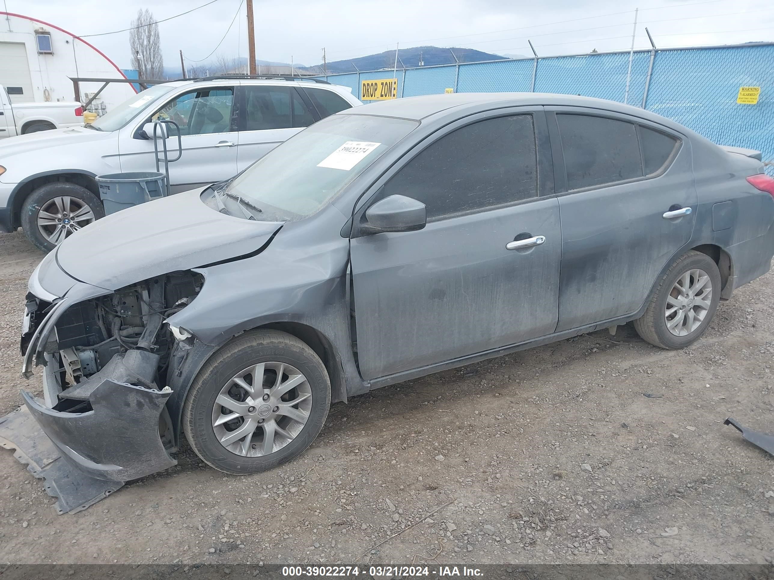 Photo 1 VIN: 3N1CN7AP6HL872316 - NISSAN VERSA 