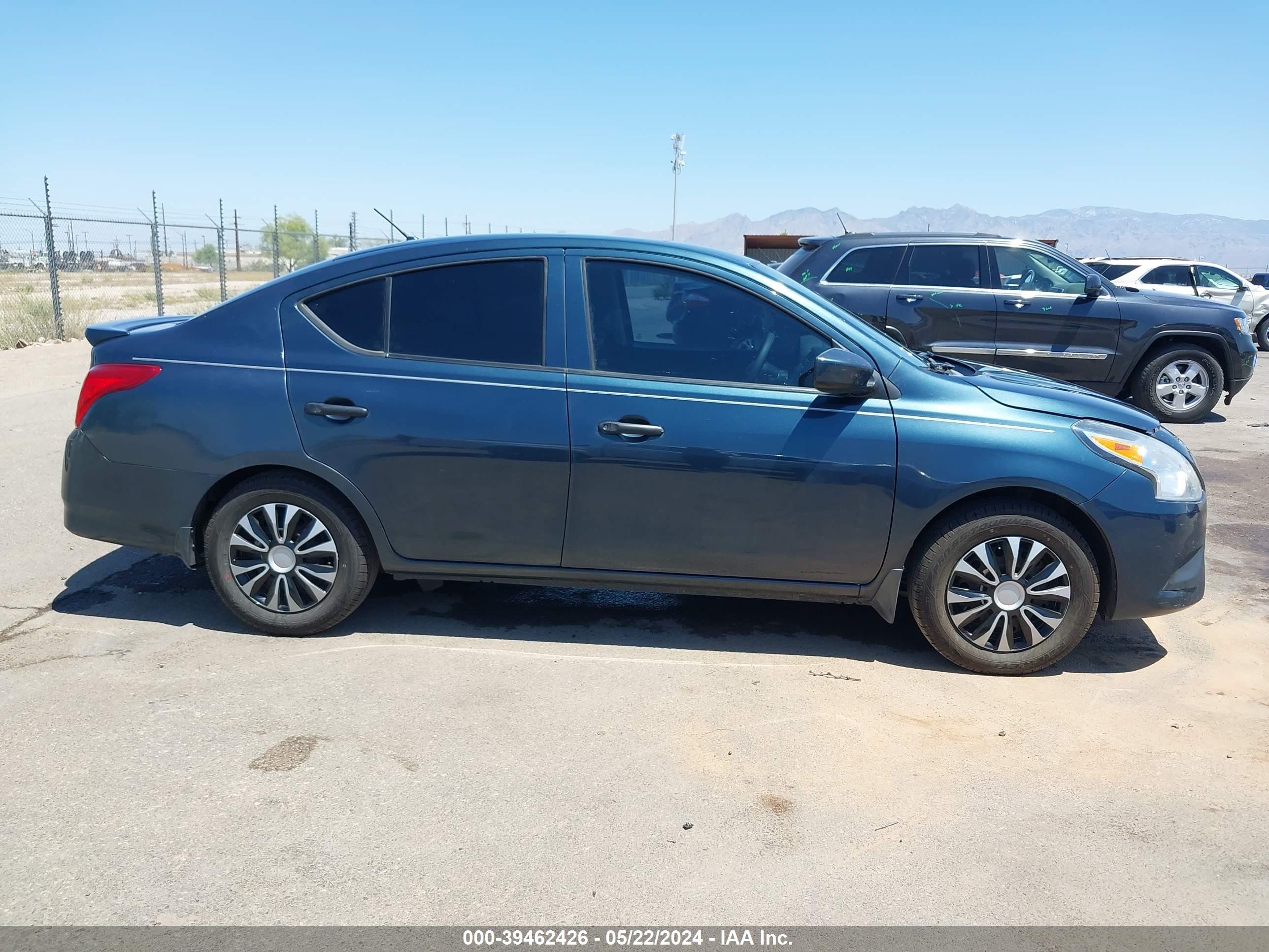 Photo 13 VIN: 3N1CN7AP6HL890752 - NISSAN VERSA 