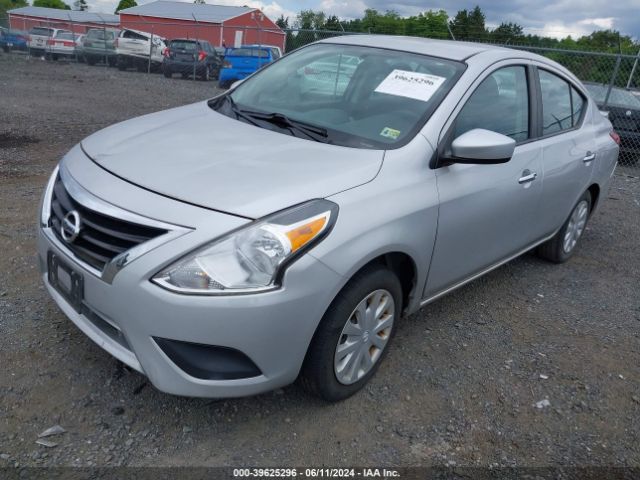 Photo 1 VIN: 3N1CN7AP6JK437484 - NISSAN VERSA 