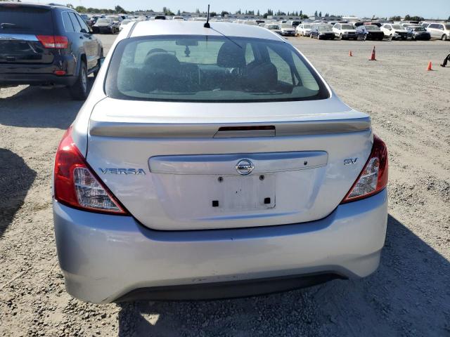 Photo 5 VIN: 3N1CN7AP6JK439803 - NISSAN VERSA S 