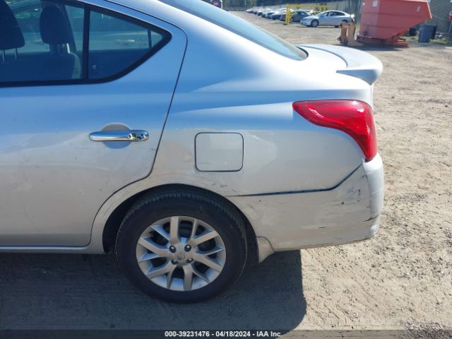 Photo 5 VIN: 3N1CN7AP6JL803096 - NISSAN VERSA 