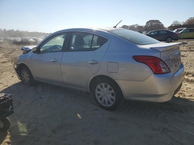 Photo 1 VIN: 3N1CN7AP6JL805849 - NISSAN VERSA 