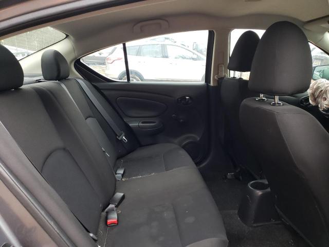 Photo 9 VIN: 3N1CN7AP6JL809447 - NISSAN VERSA S 