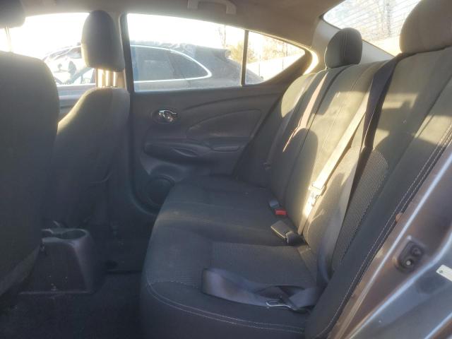 Photo 9 VIN: 3N1CN7AP6JL813157 - NISSAN VERSA S 