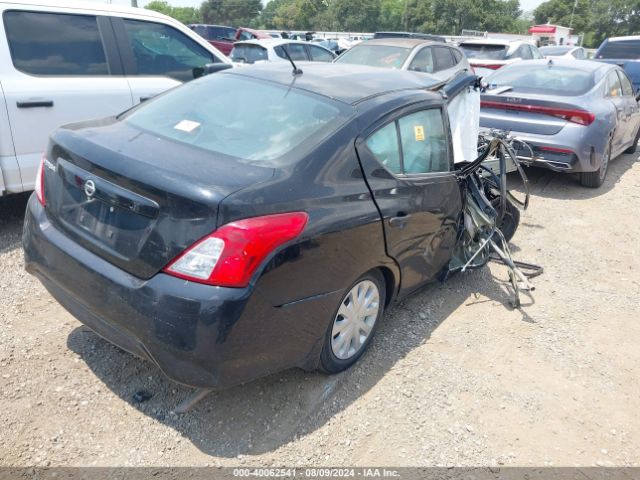 Photo 3 VIN: 3N1CN7AP6JL815569 - NISSAN VERSA 