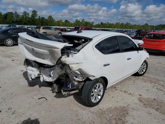 Photo 3 VIN: 3N1CN7AP6JL819427 - NISSAN VERSA S 