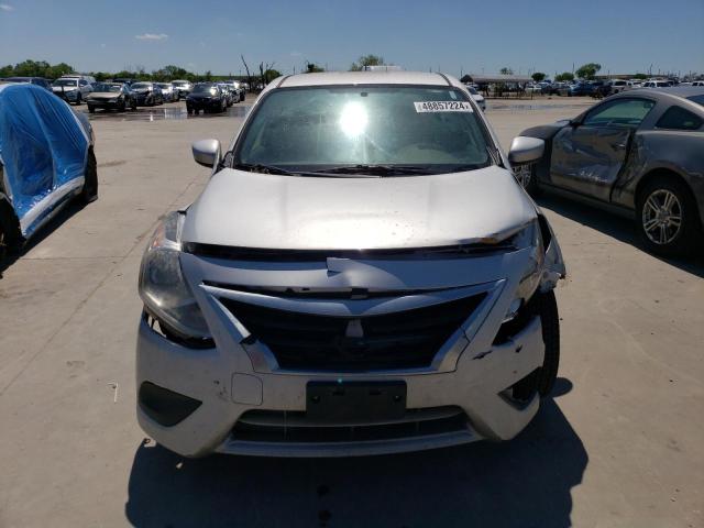 Photo 4 VIN: 3N1CN7AP6JL820299 - NISSAN VERSA 