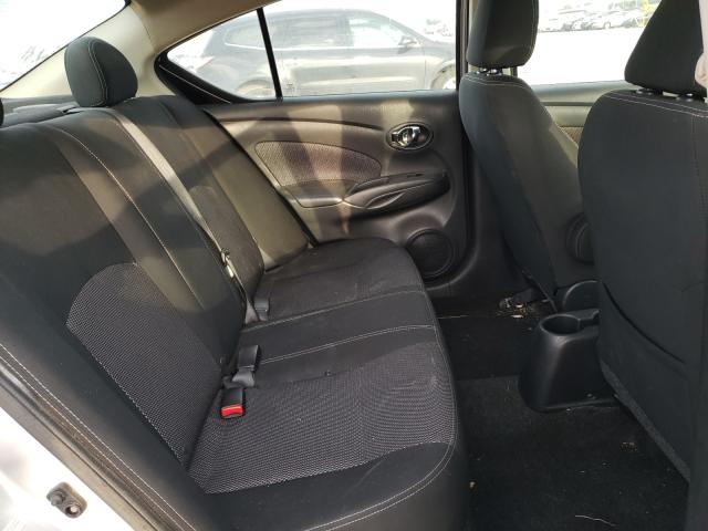 Photo 5 VIN: 3N1CN7AP6JL824692 - NISSAN VERSA S 