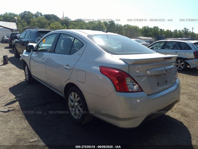 Photo 2 VIN: 3N1CN7AP6JL831075 - NISSAN VERSA SEDAN 