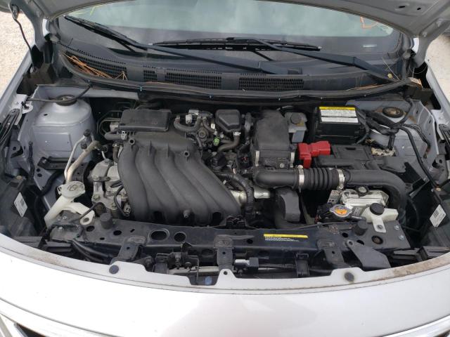 Photo 6 VIN: 3N1CN7AP6JL833182 - NISSAN VERSA 