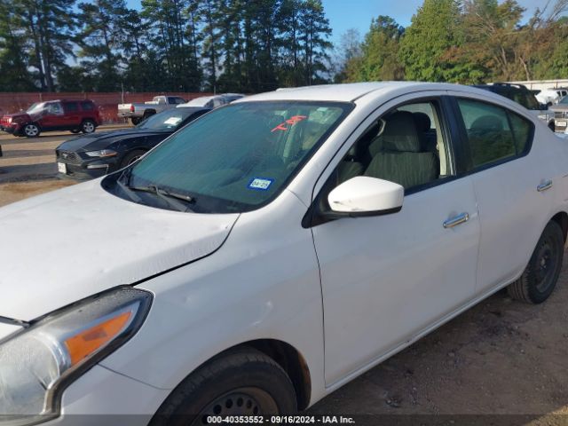 Photo 5 VIN: 3N1CN7AP6JL839922 - NISSAN VERSA 