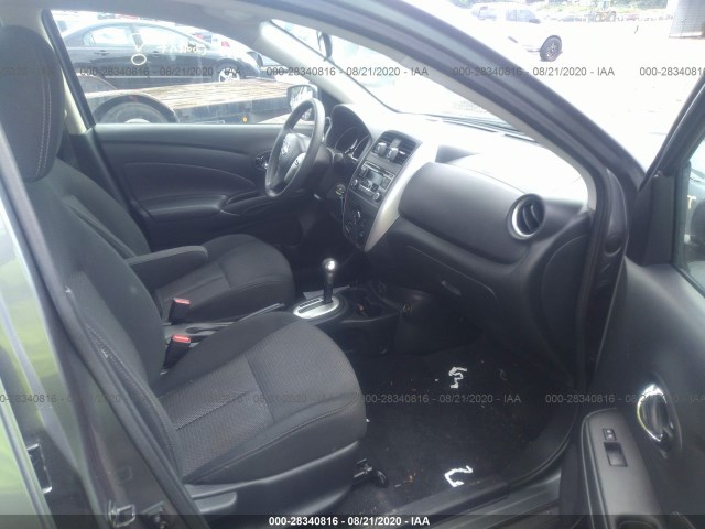 Photo 4 VIN: 3N1CN7AP6JL841539 - NISSAN VERSA SEDAN 