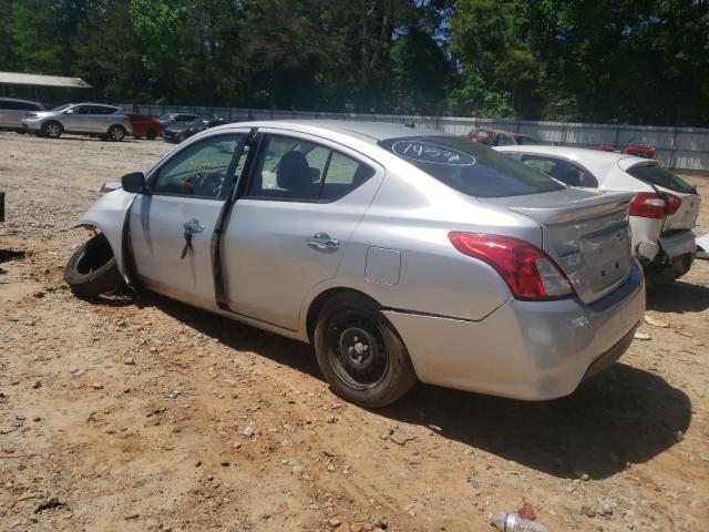 Photo 2 VIN: 3N1CN7AP6JL843209 - NISSAN VERSA S 