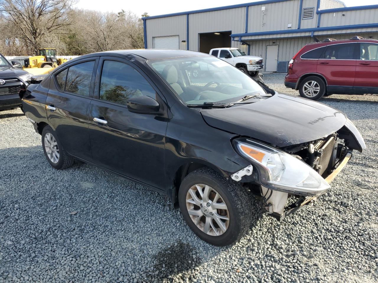 Photo 3 VIN: 3N1CN7AP6JL843968 - NISSAN VERSA 