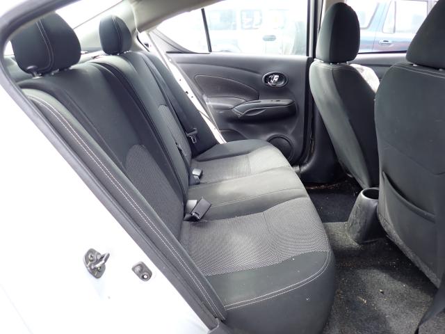 Photo 5 VIN: 3N1CN7AP6JL845655 - NISSAN VERSA S 