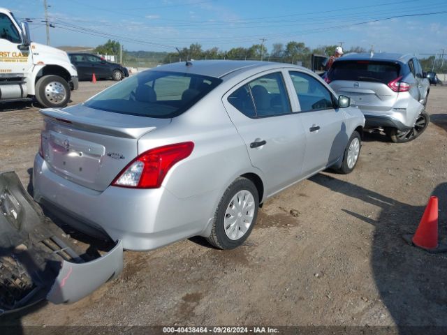 Photo 3 VIN: 3N1CN7AP6JL858227 - NISSAN VERSA 