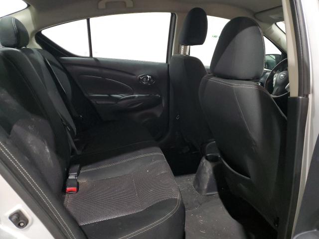 Photo 9 VIN: 3N1CN7AP6JL858423 - NISSAN VERSA S 