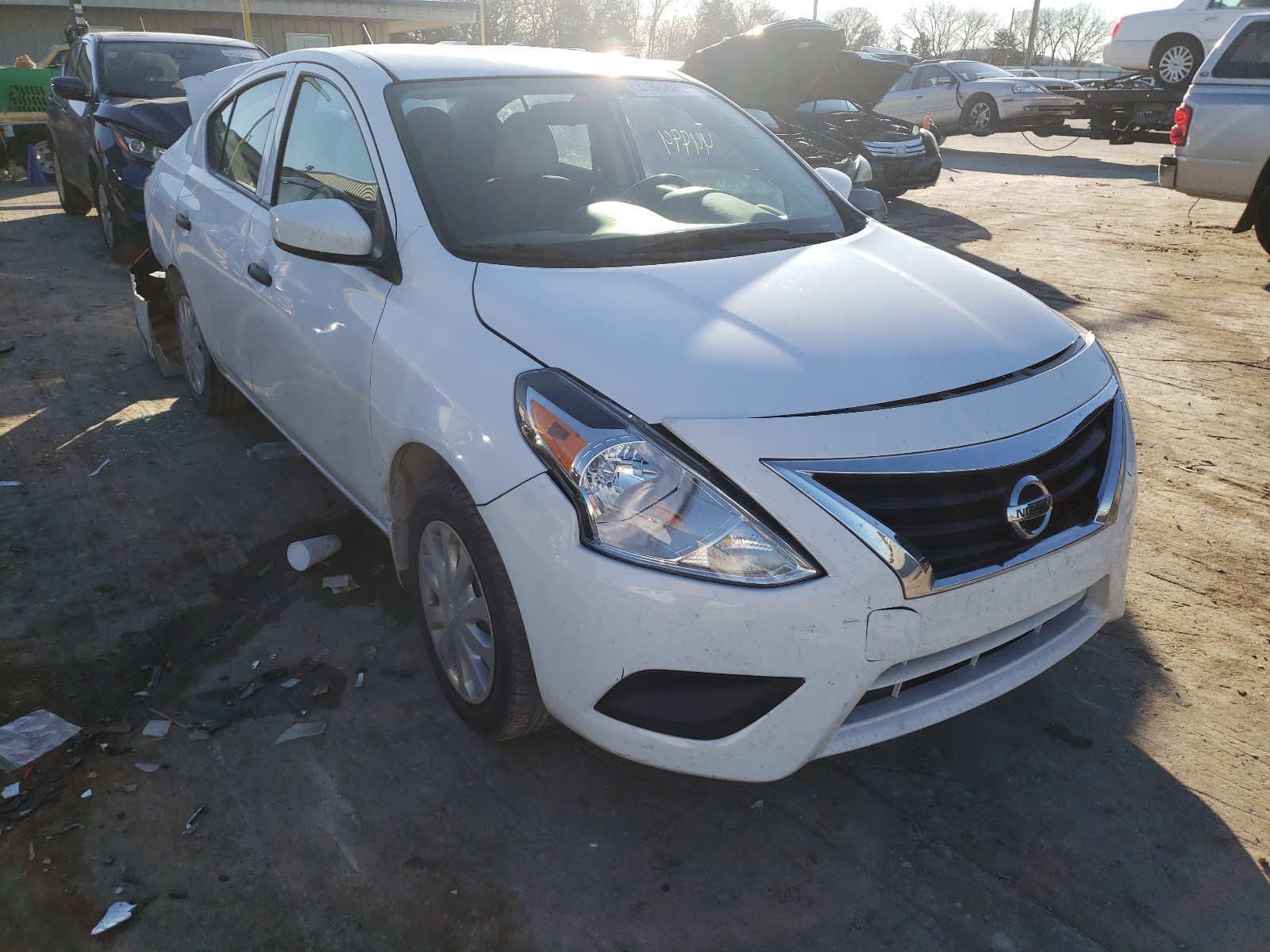 Photo 0 VIN: 3N1CN7AP6JL862679 - NISSAN VERSA S 