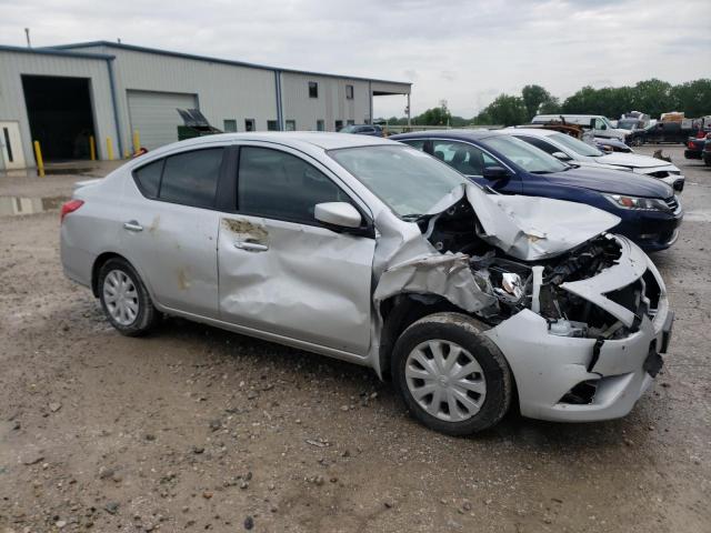 Photo 3 VIN: 3N1CN7AP6JL869941 - NISSAN VERSA 