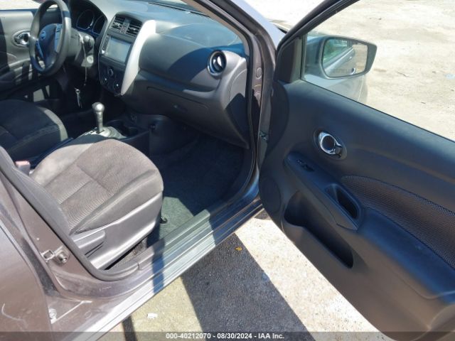 Photo 4 VIN: 3N1CN7AP6JL878445 - NISSAN VERSA 