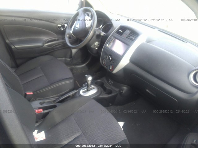 Photo 4 VIN: 3N1CN7AP6JL879109 - NISSAN VERSA SEDAN 