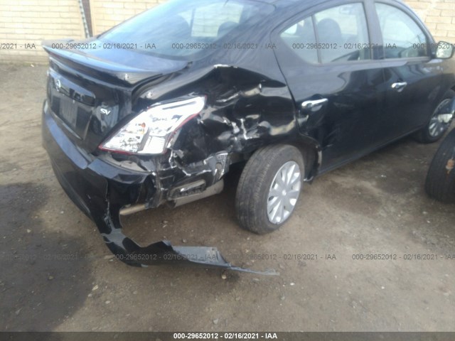 Photo 5 VIN: 3N1CN7AP6JL879109 - NISSAN VERSA SEDAN 