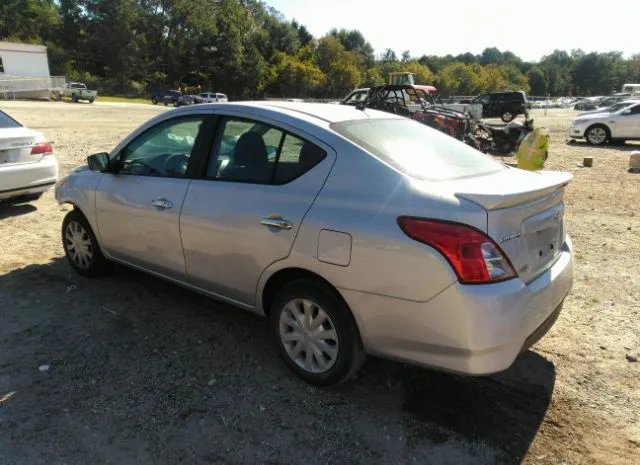 Photo 2 VIN: 3N1CN7AP6JL879420 - NISSAN VERSA SEDAN 