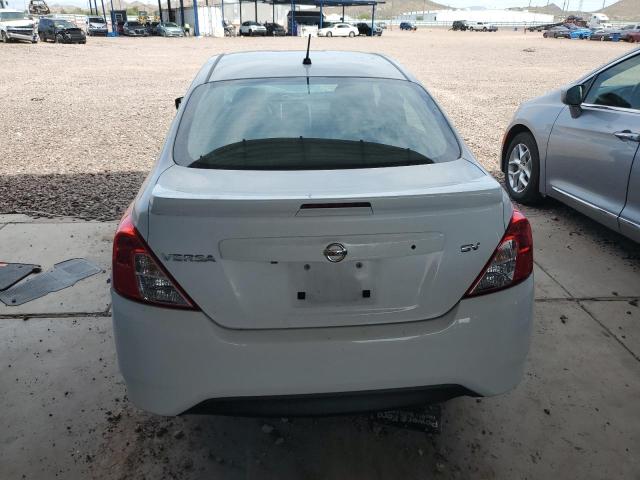 Photo 5 VIN: 3N1CN7AP6JL884102 - NISSAN VERSA S 