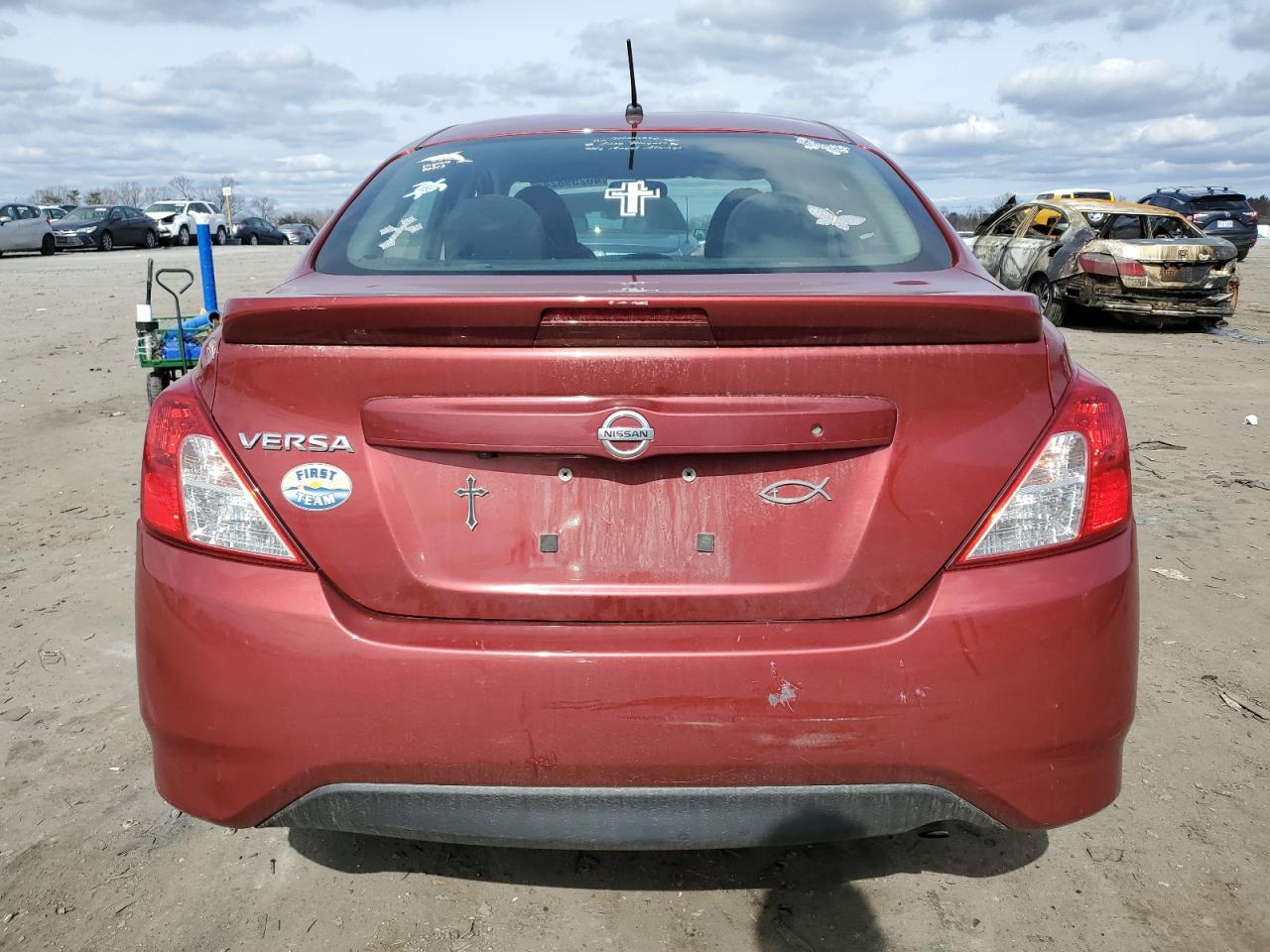 Photo 5 VIN: 3N1CN7AP6KL815489 - NISSAN VERSA 