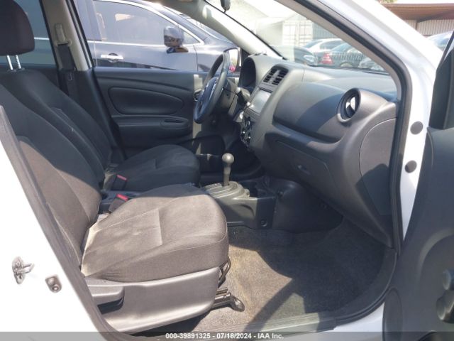 Photo 4 VIN: 3N1CN7AP6KL820739 - NISSAN VERSA 