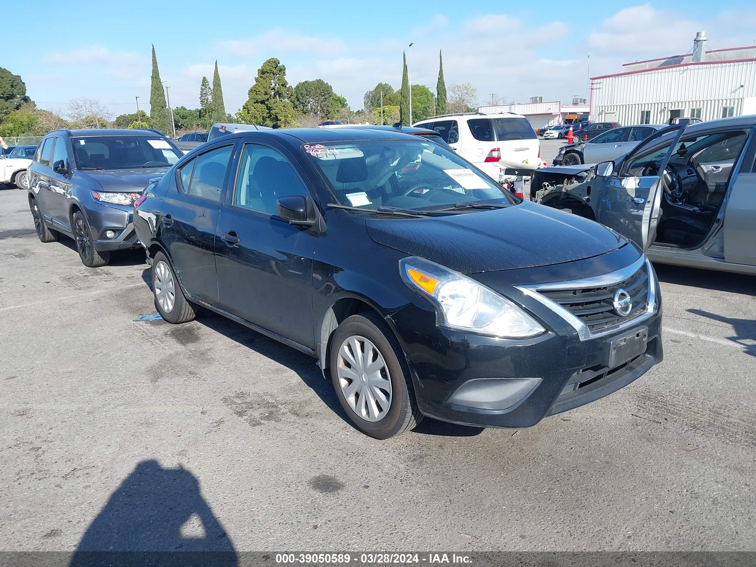 Photo 0 VIN: 3N1CN7AP6KL843180 - NISSAN VERSA 