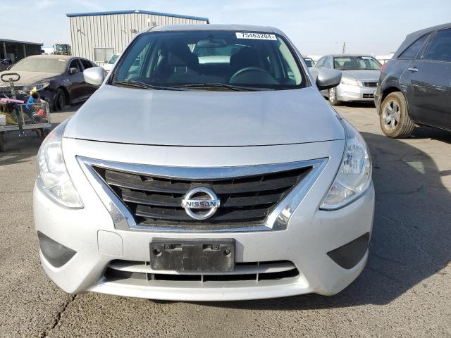 Photo 4 VIN: 3N1CN7AP6KL843986 - NISSAN VERSA S 