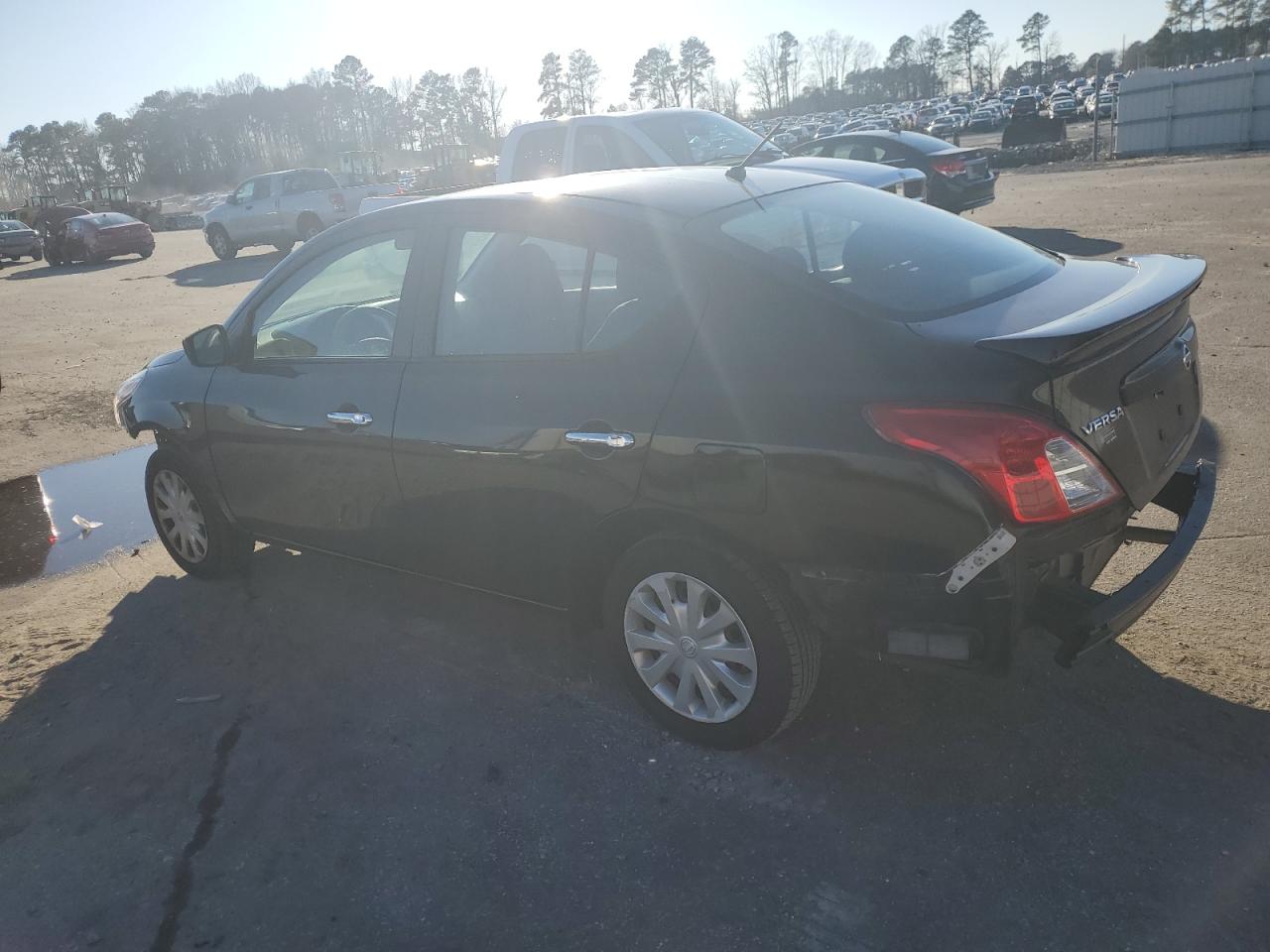 Photo 1 VIN: 3N1CN7AP6KL845219 - NISSAN VERSA 