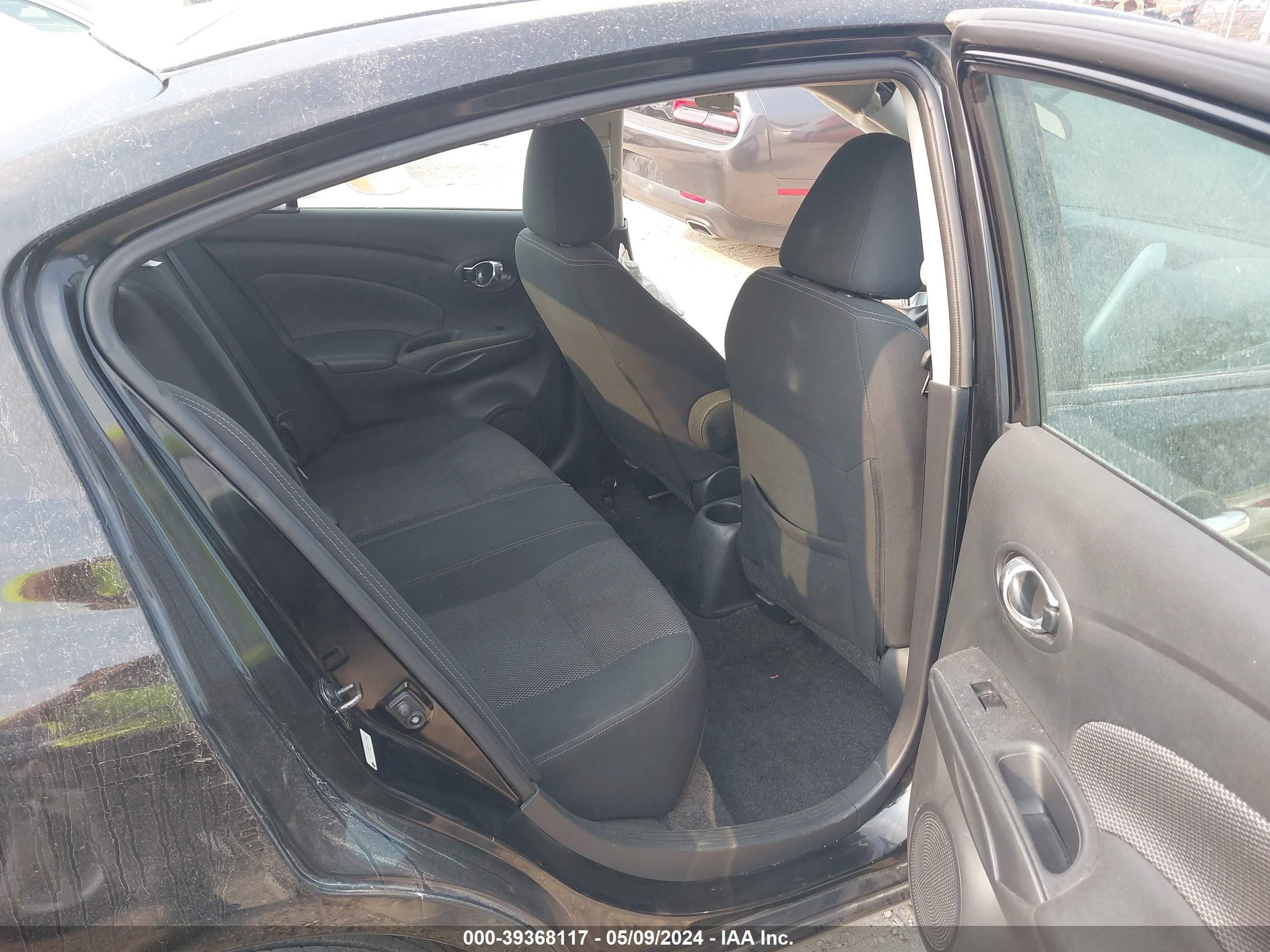 Photo 7 VIN: 3N1CN7AP6KL845947 - NISSAN VERSA 