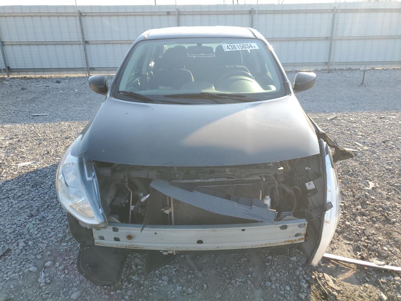 Photo 4 VIN: 3N1CN7AP6KL848086 - NISSAN VERSA 