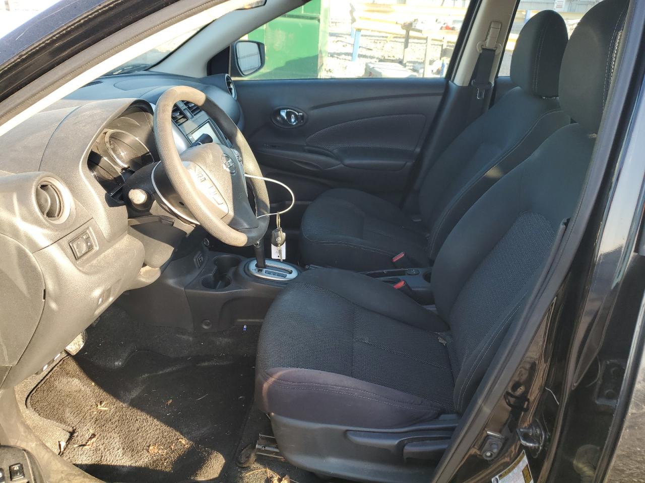 Photo 6 VIN: 3N1CN7AP6KL848086 - NISSAN VERSA 