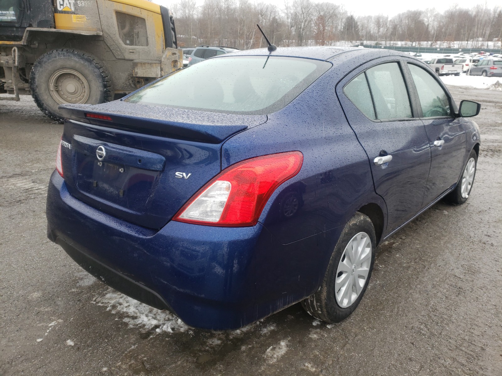 Photo 3 VIN: 3N1CN7AP6KL858861 - NISSAN VERSA S 