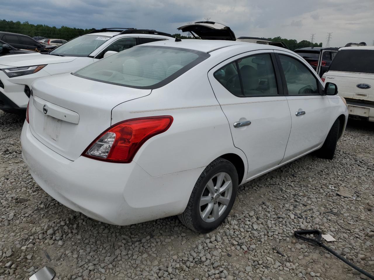 Photo 2 VIN: 3N1CN7AP7CL803188 - NISSAN VERSA 