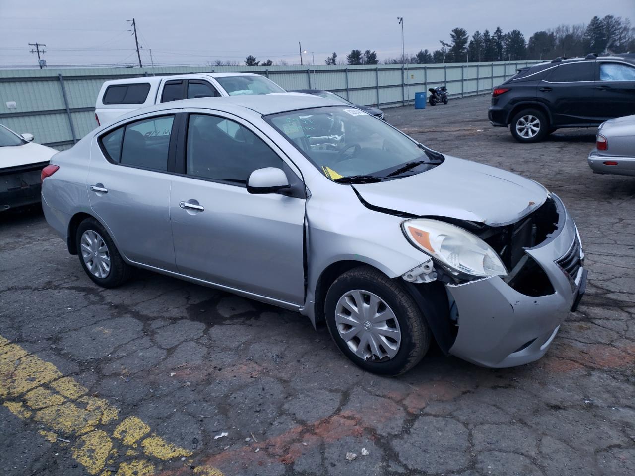 Photo 3 VIN: 3N1CN7AP7CL850169 - NISSAN VERSA 