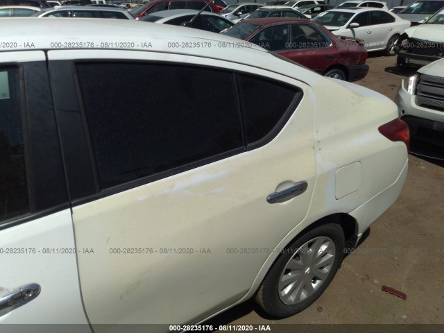 Photo 5 VIN: 3N1CN7AP7CL888100 - NISSAN VERSA 