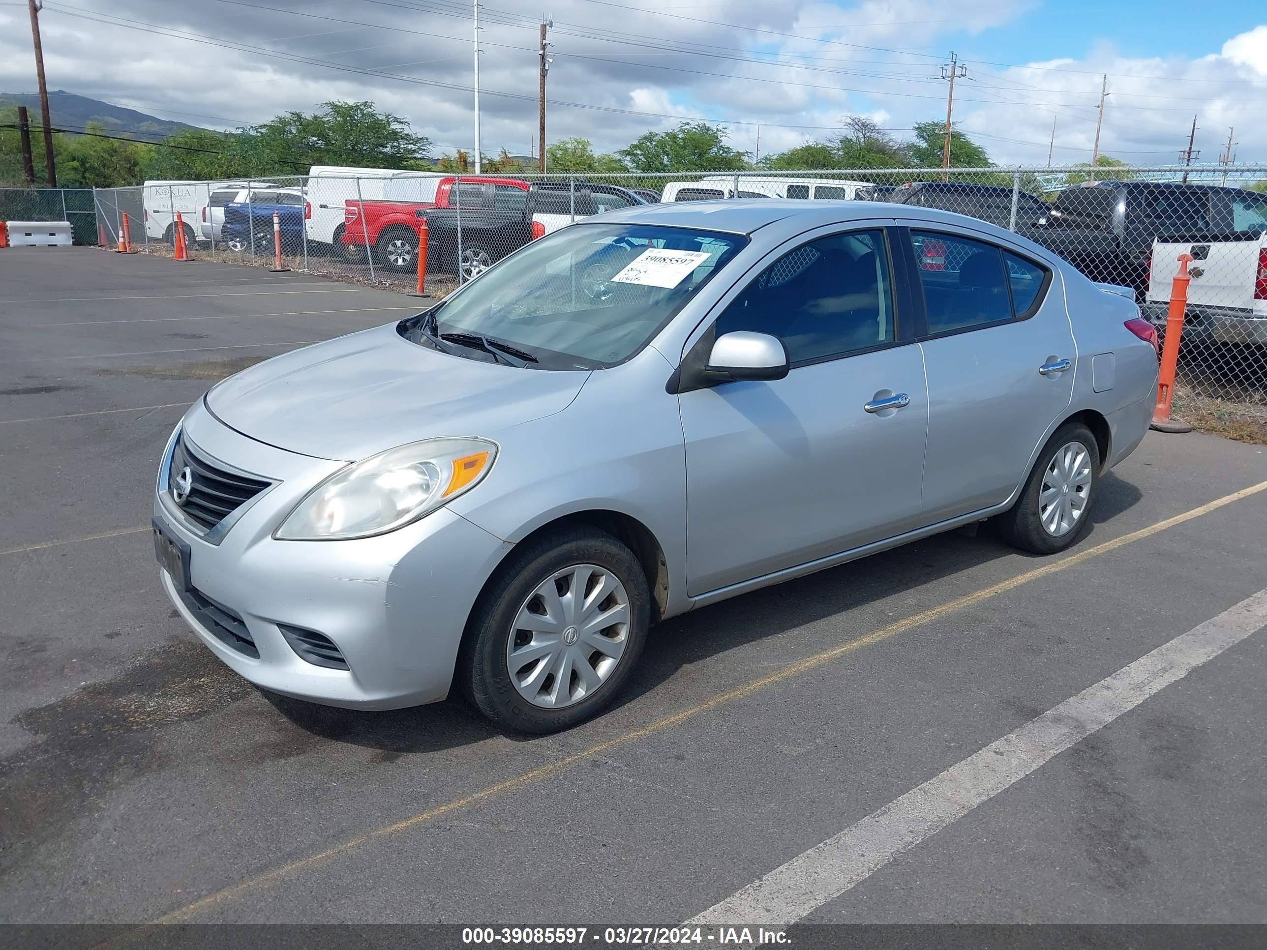 Photo 1 VIN: 3N1CN7AP7DL831977 - NISSAN VERSA 