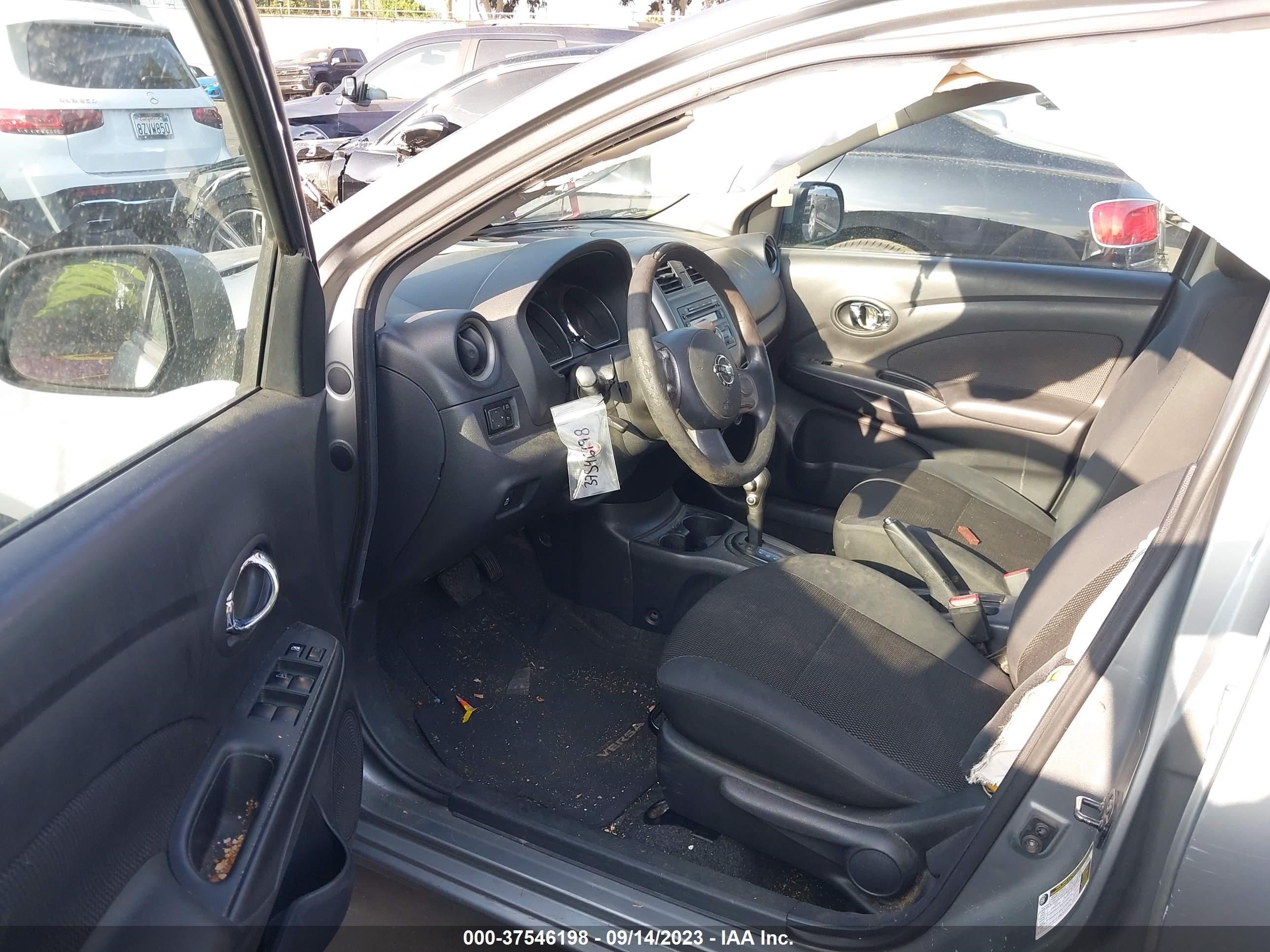 Photo 4 VIN: 3N1CN7AP7DL866065 - NISSAN VERSA 