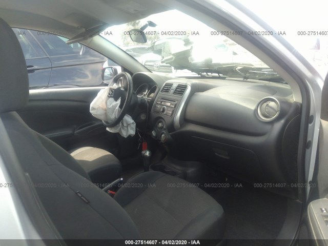 Photo 4 VIN: 3N1CN7AP7DL887644 - NISSAN VERSA 