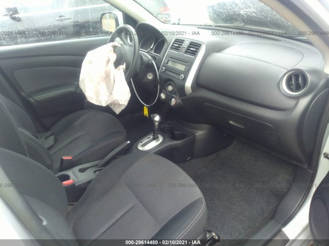 Photo 4 VIN: 3N1CN7AP7EL806546 - NISSAN VERSA 