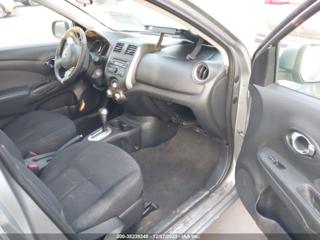 Photo 4 VIN: 3N1CN7AP7EL808409 - NISSAN VERSA 