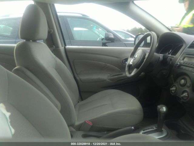 Photo 4 VIN: 3N1CN7AP7EL861160 - NISSAN VERSA 