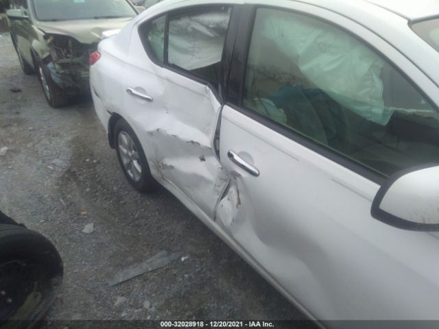 Photo 5 VIN: 3N1CN7AP7EL861160 - NISSAN VERSA 