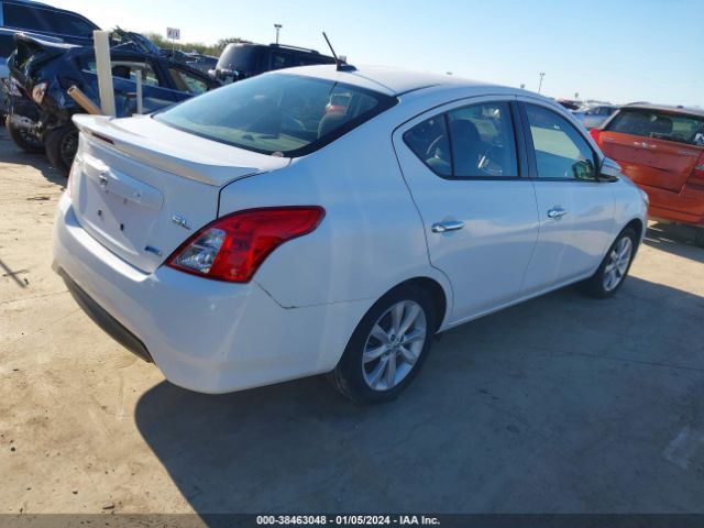 Photo 3 VIN: 3N1CN7AP7FL801347 - NISSAN VERSA 