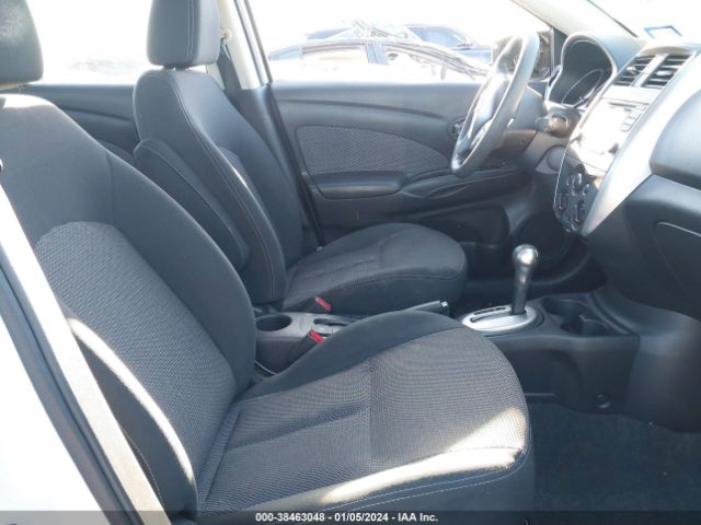 Photo 4 VIN: 3N1CN7AP7FL801347 - NISSAN VERSA 