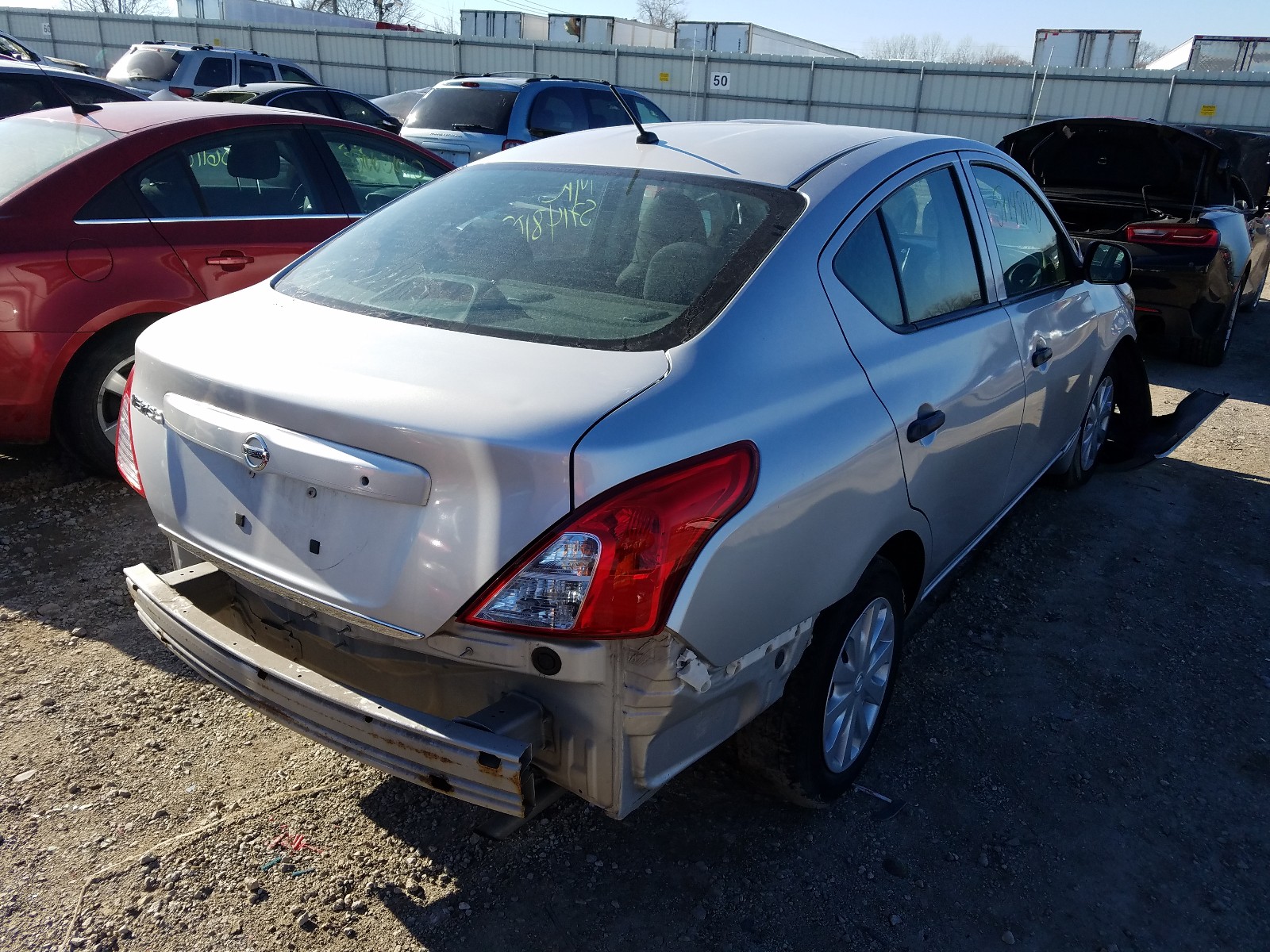 Photo 3 VIN: 3N1CN7AP7FL805575 - NISSAN VERSA S 